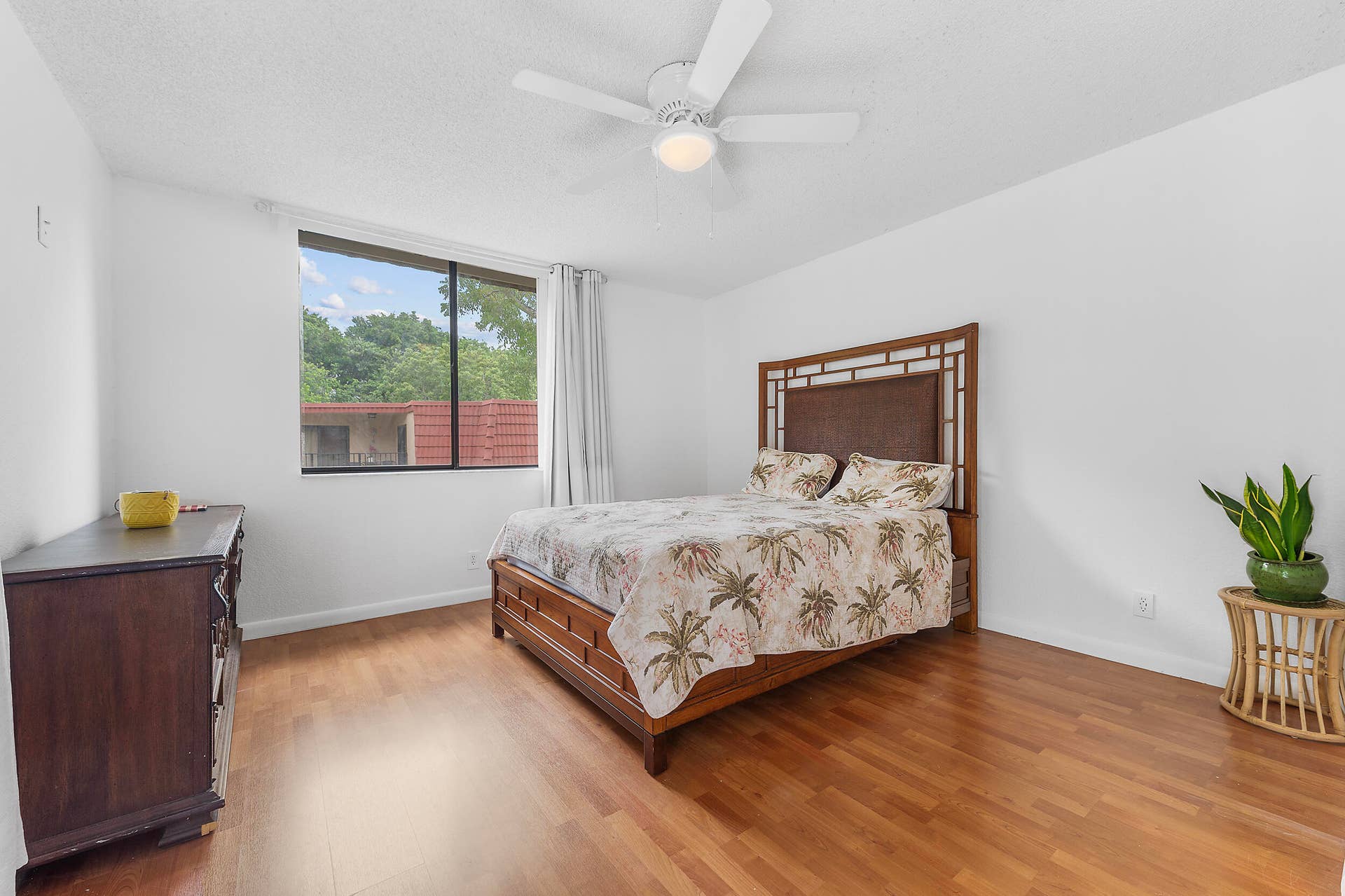 8141 Severn Drive, #B, Boca Raton, FL 33433 8141 Severn Drive, #B, Boca Raton, FL 33433