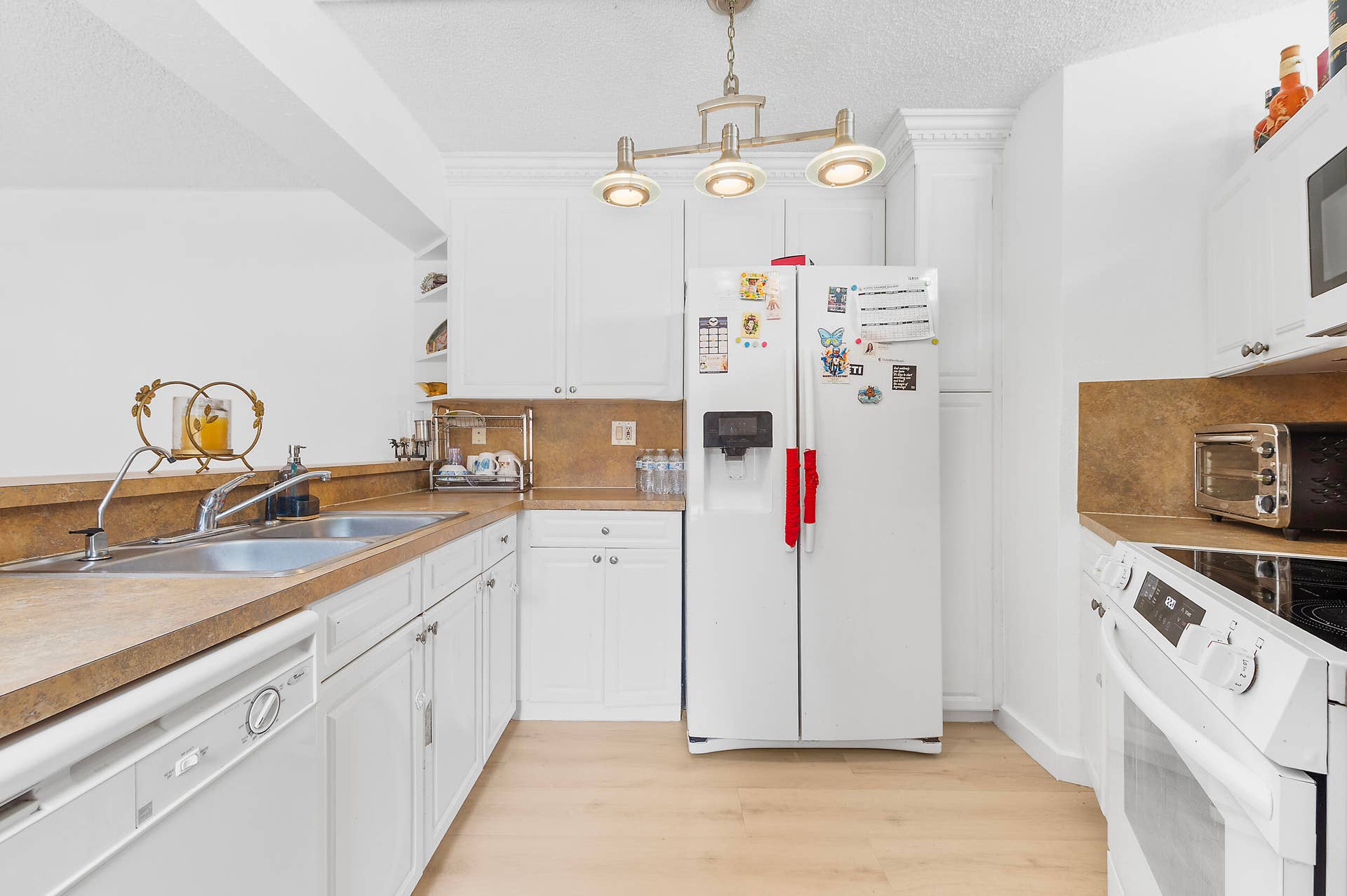 8141 Severn Drive, #B, Boca Raton, FL 33433 8141 Severn Drive, #B, Boca Raton, FL 33433