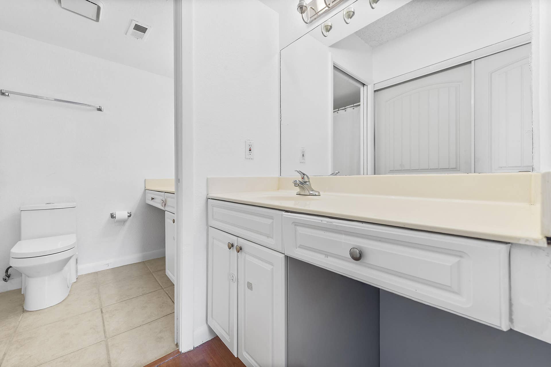8141 Severn Drive, #B, Boca Raton, FL 33433 8141 Severn Drive, #B, Boca Raton, FL 33433
