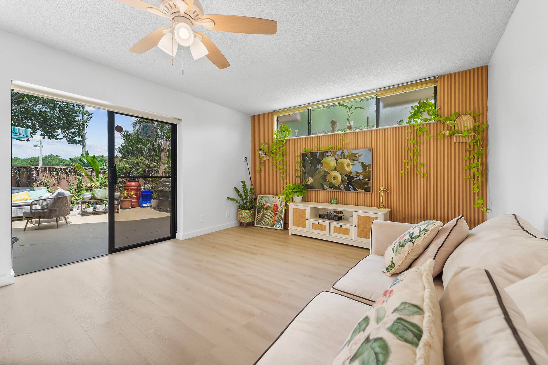 8141 Severn Drive, #B, Boca Raton, FL 33433 8141 Severn Drive, #B, Boca Raton, FL 33433