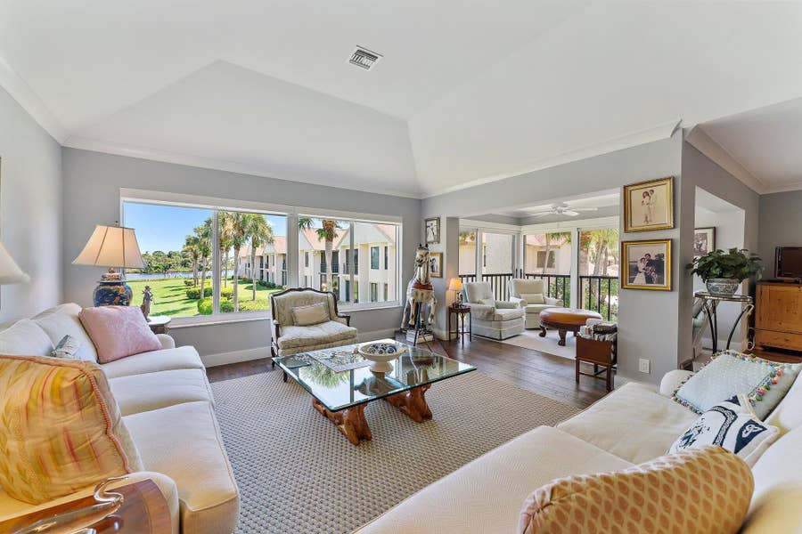 Property photo for 19101 SE Sea Turtle Court, #202, Jupiter, FL