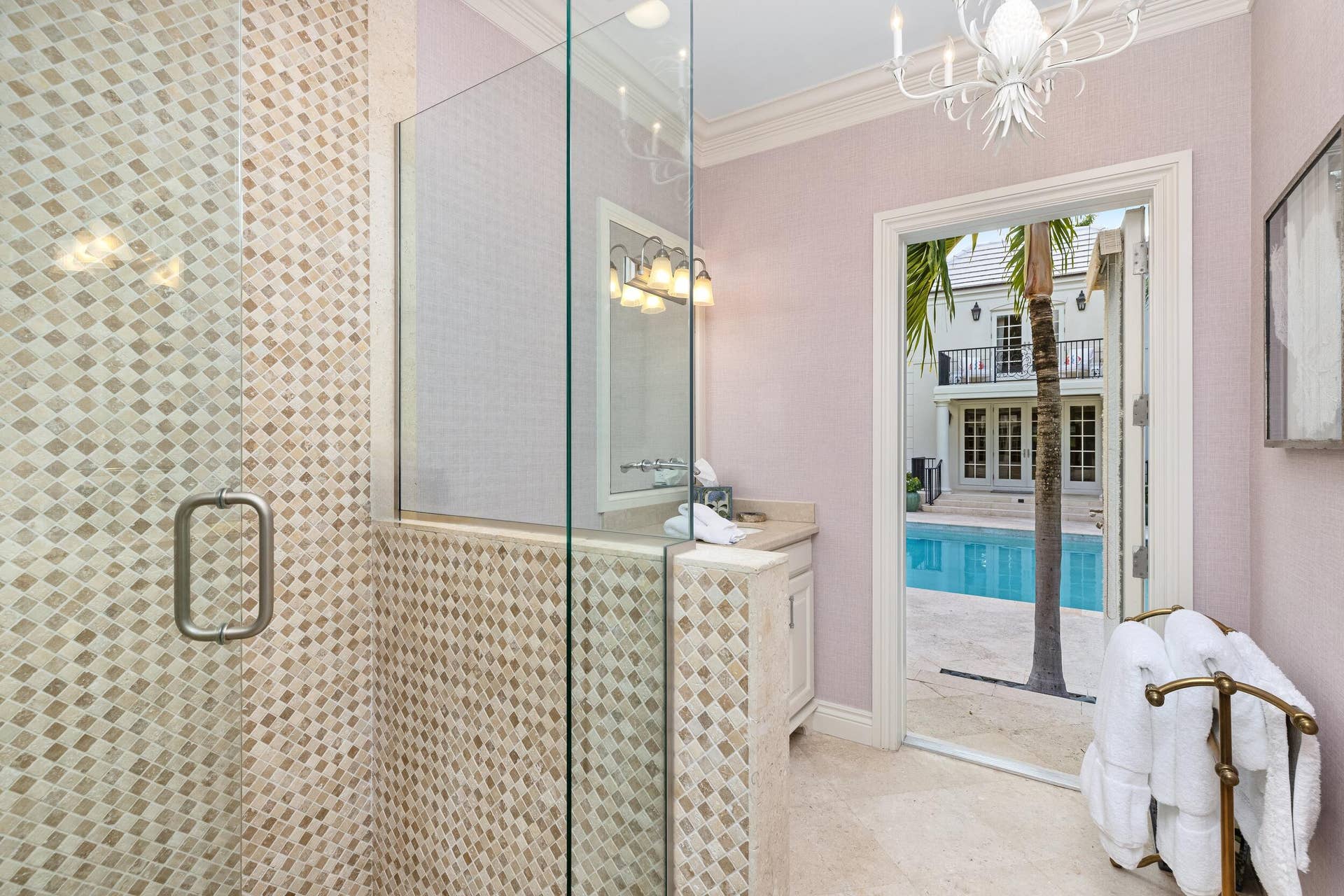 9 Via Vizcaya, Palm Beach, FL 33480 9 Via Vizcaya, Palm Beach, FL 33480
