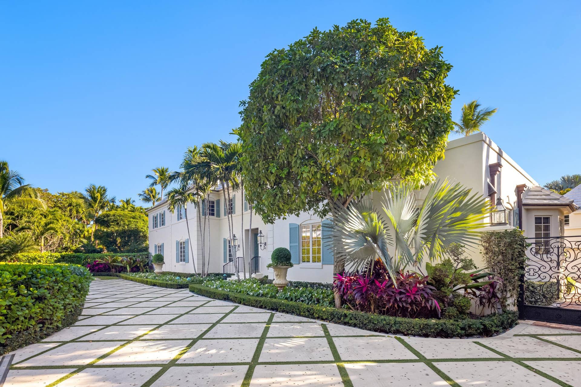 9 Via Vizcaya, Palm Beach, FL 33480 9 Via Vizcaya, Palm Beach, FL 33480