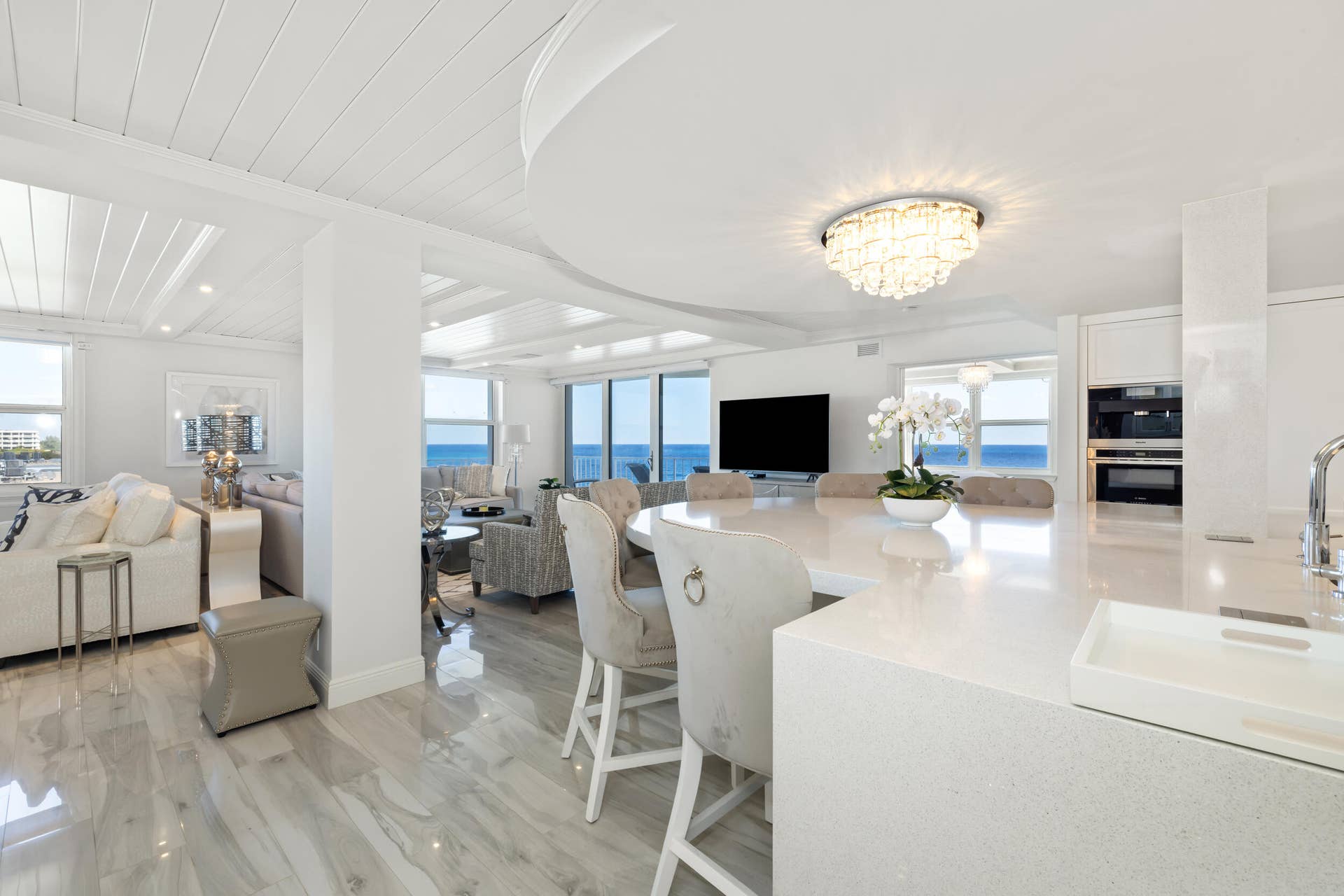 2295 S Ocean Boulevard, #625, Palm Beach, FL 33480 2_et6a2459