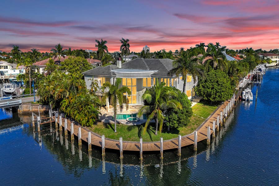 Property photo for 2330 NE 31st Court, Lighthouse Point, FL