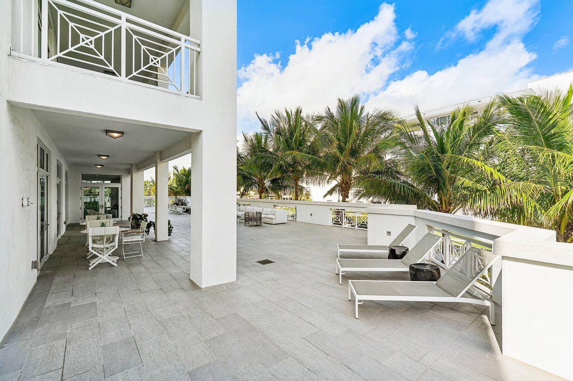 056-3200SouthOceanBoulevard-201-Highland
