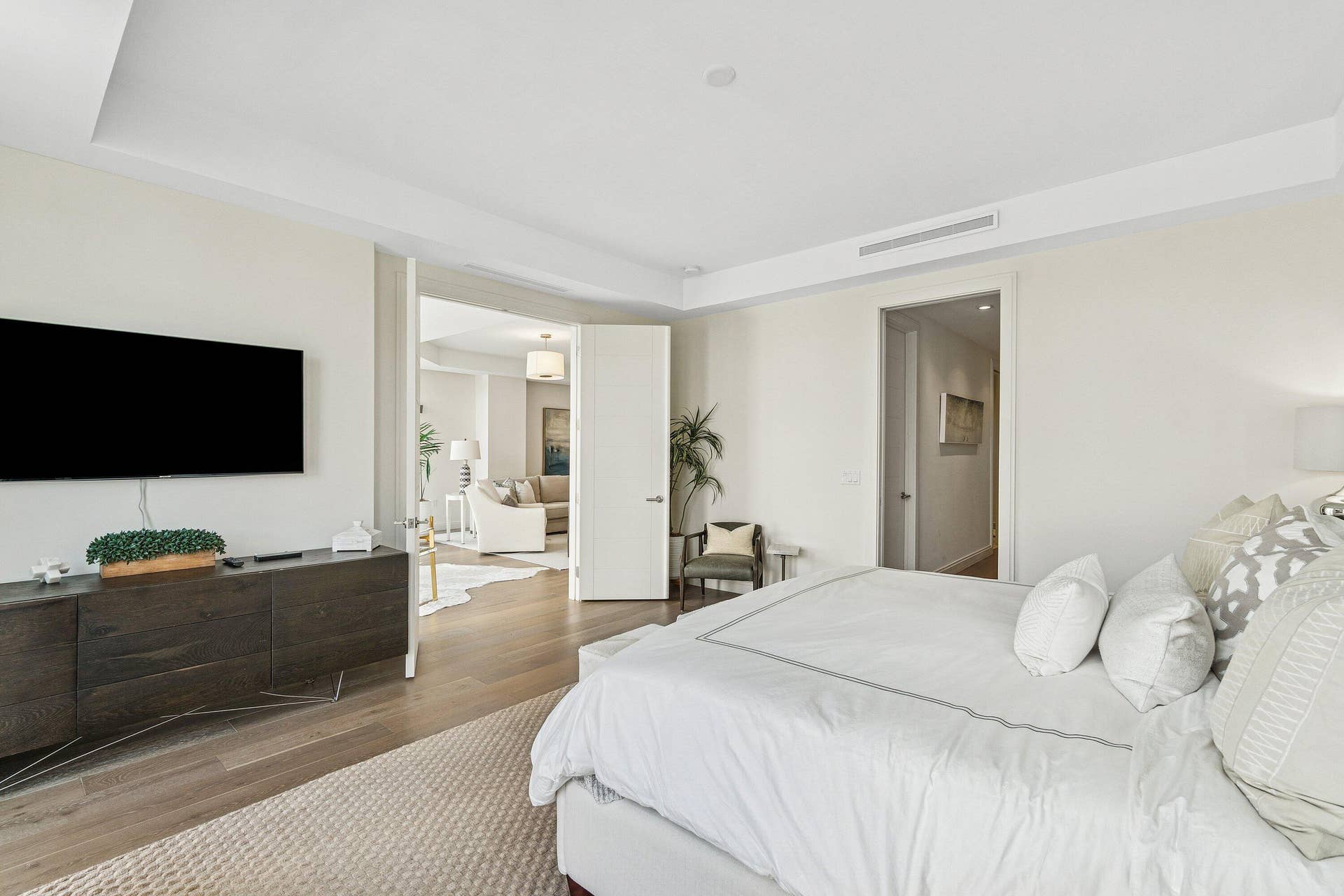039-3200SouthOceanBoulevard-201-Highland