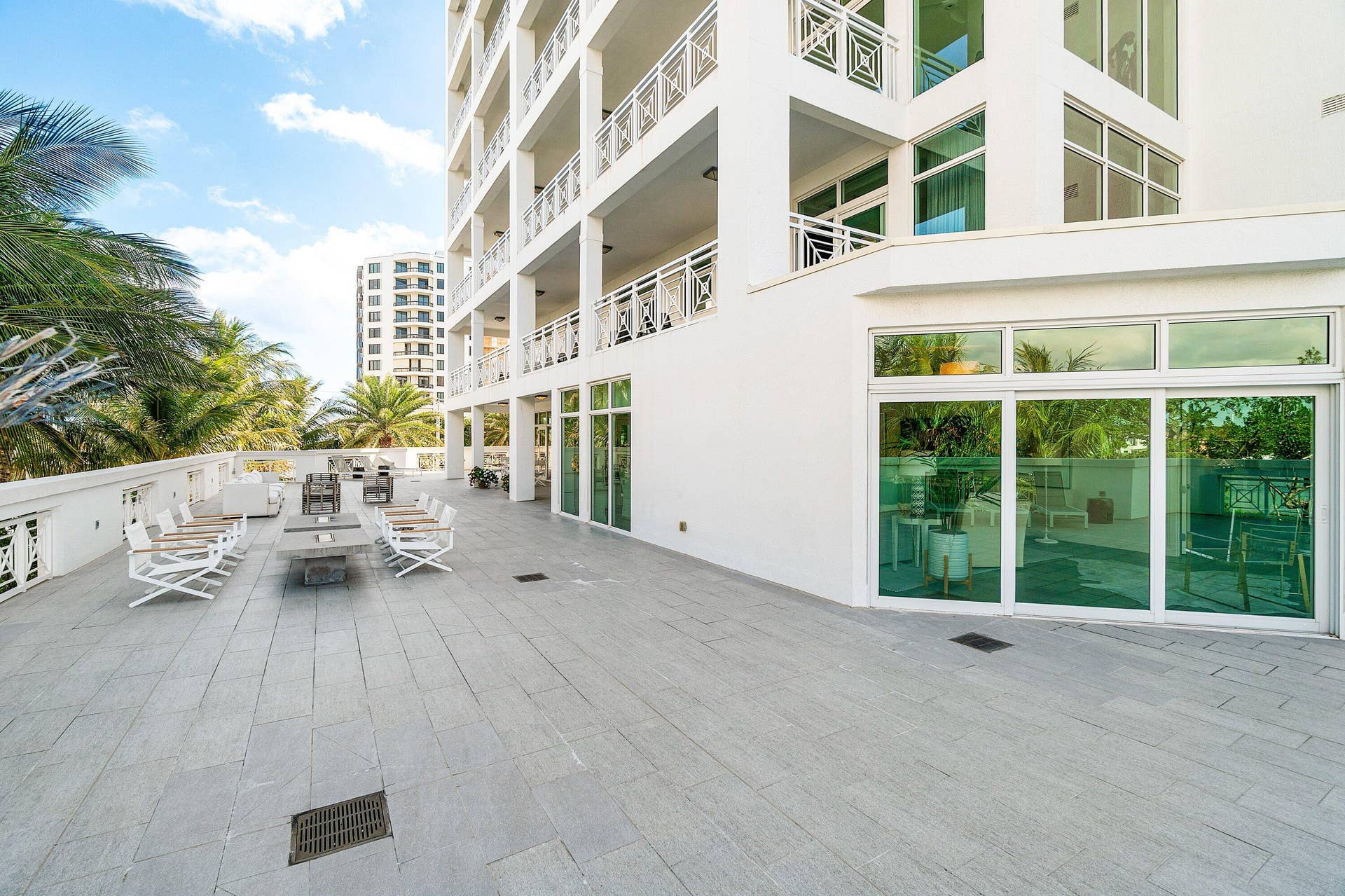 052-3200SouthOceanBoulevard-201-Highland