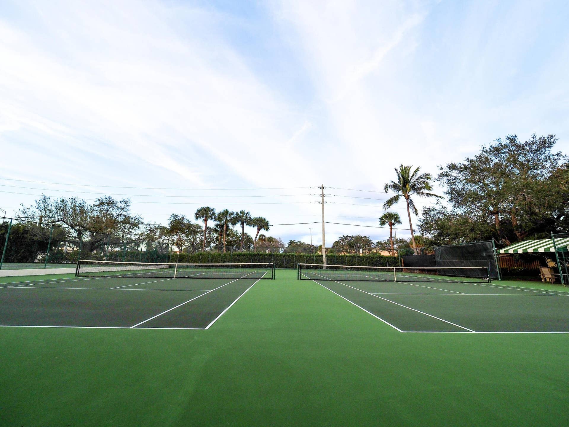 1660 Twelve Oaks Way, #303, North Palm Beach, FL 33408 12 Oaks Tennis