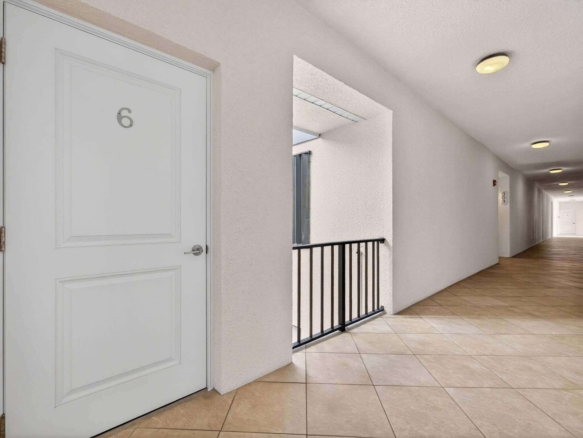 1660 Twelve Oaks Way, #303, North Palm Beach, FL 33408 Storage Unit