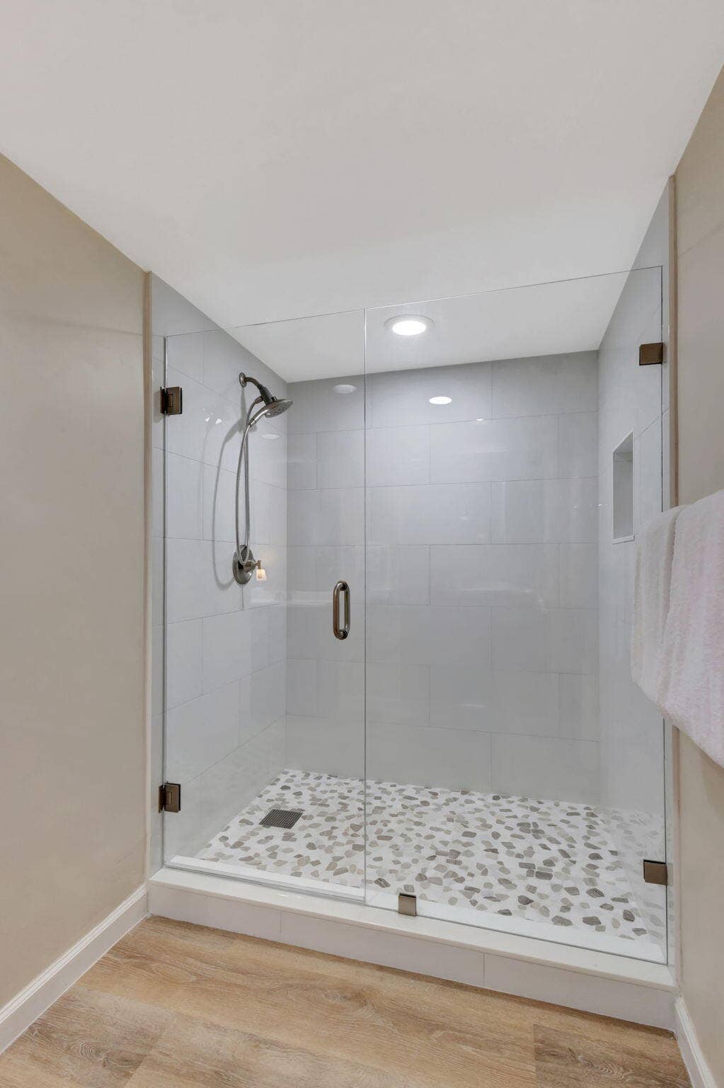 600 Uno Lago Drive, #205, Juno Beach, Juno Beach, FL 33408 Primary Bath