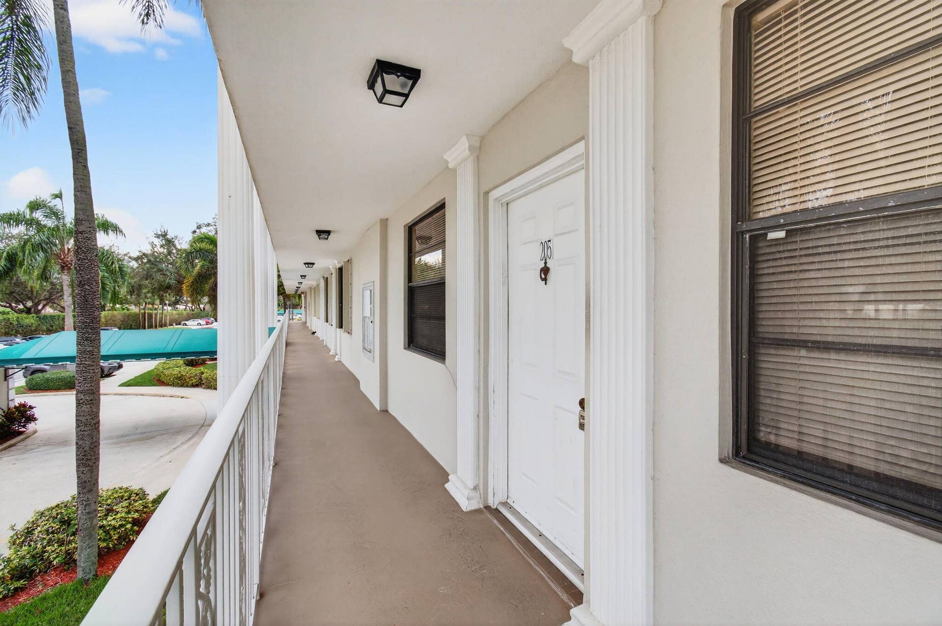6049 Balboa Circle, #205, Boca Raton, FL 33433 6049 Balboa Circle, #205, Boca Raton, FL 33433