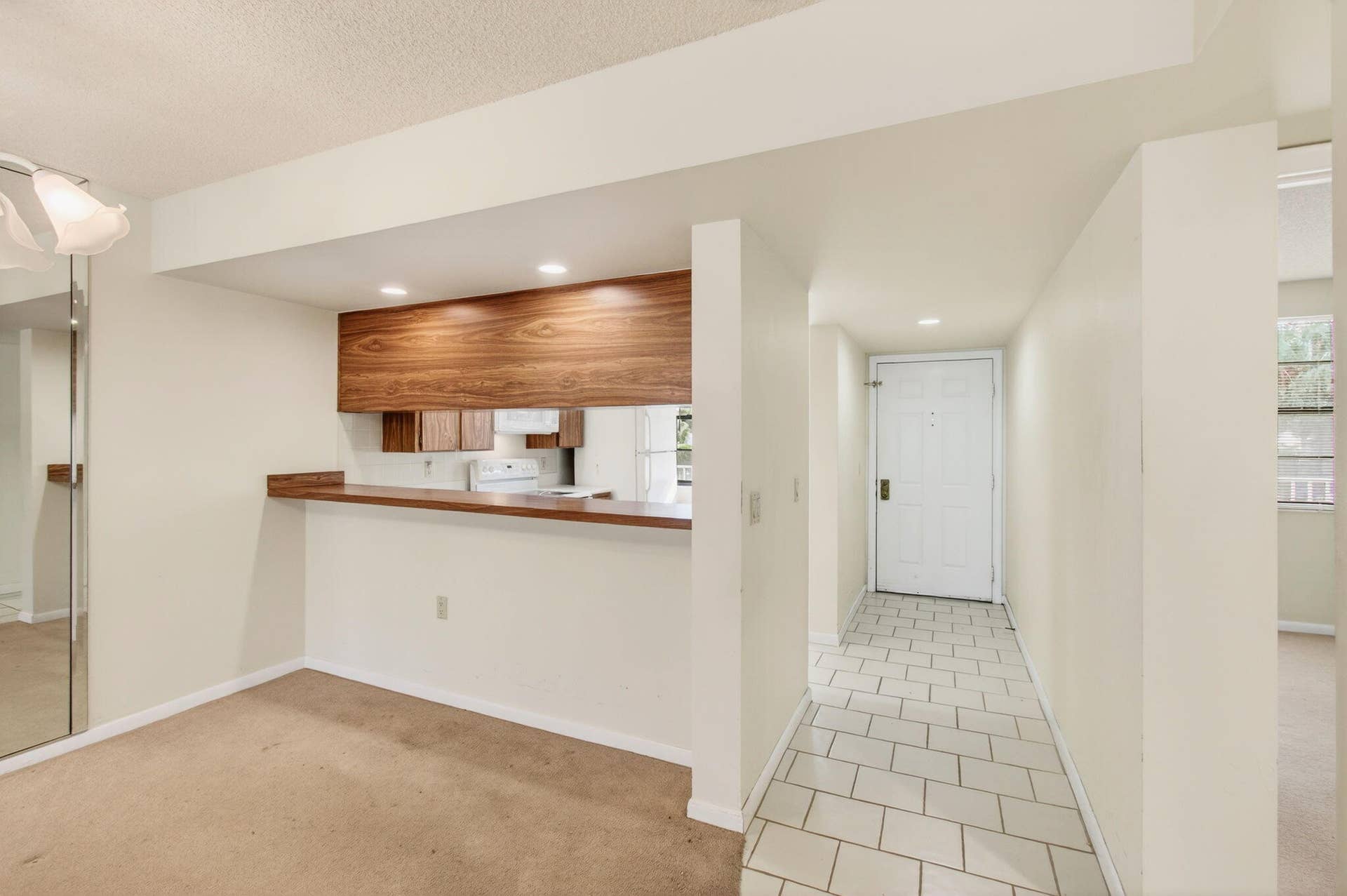 6049 Balboa Circle, #205, Boca Raton, FL 33433 6049 Balboa Circle, #205, Boca Raton, FL 33433