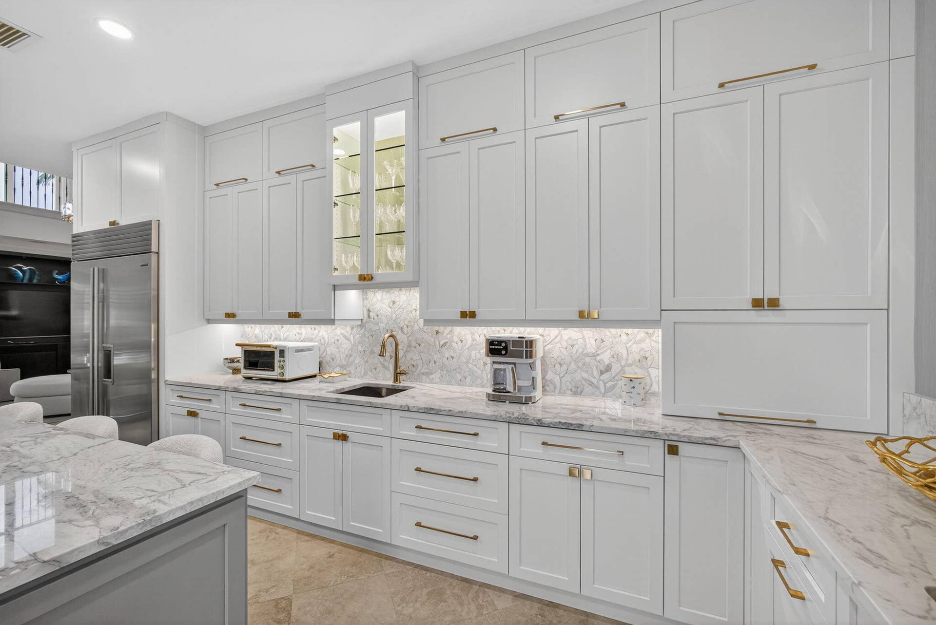 11912 Palma Drive, Palm Beach Gardens, FL 33418 Cabinets to Ceiling