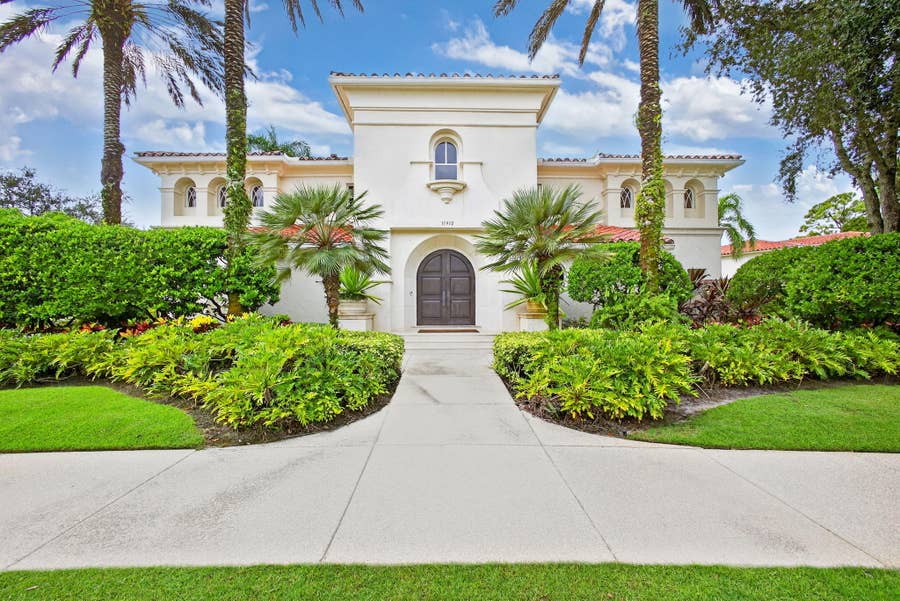 Property photo for 11912 Palma Drive, Palm Beach Gardens, FL