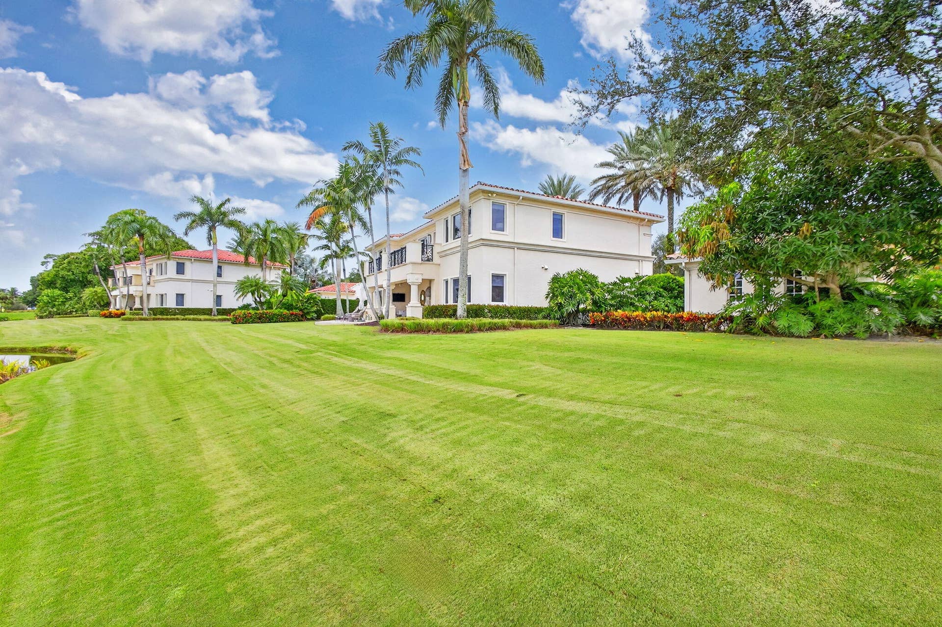 11912 Palma Drive, Palm Beach Gardens, FL 33418 Rear Side View
