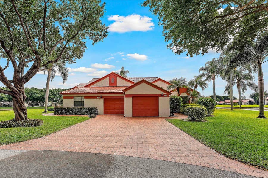 Property photo for 7841 Lexington Club Boulevard, #B, Delray Beach, FL