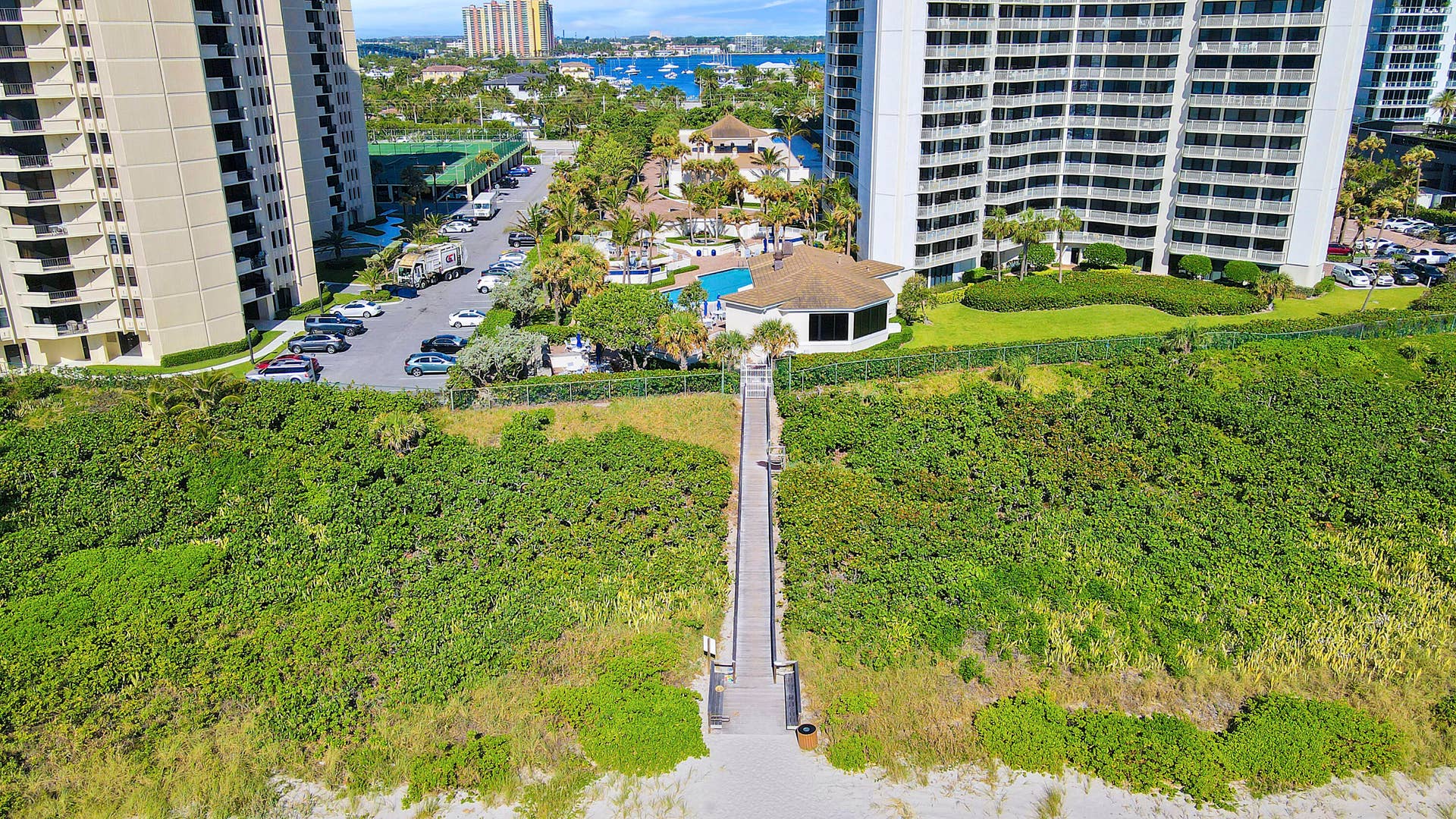 3000 N Ocean Drive N, #23d, Singer Island, Singer Island, FL 33404 3000 N Ocean Drive N, #23d, Singer Island, Singer Island, FL 33404