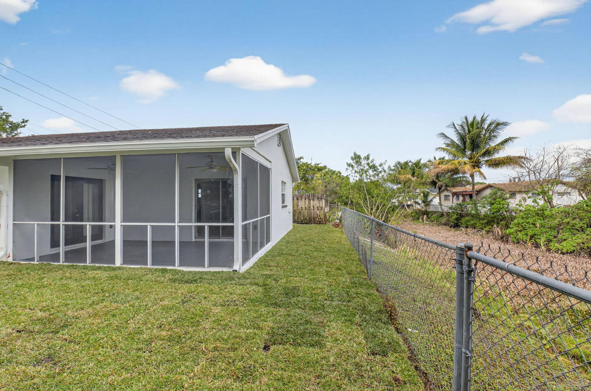 9197 SW 3rd Street, Boca Raton, FL 33428 Yard