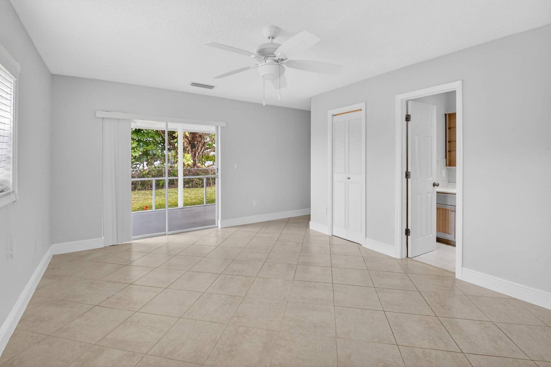 9197 SW 3rd Street, Boca Raton, FL 33428 Master Bedroom Pic #3