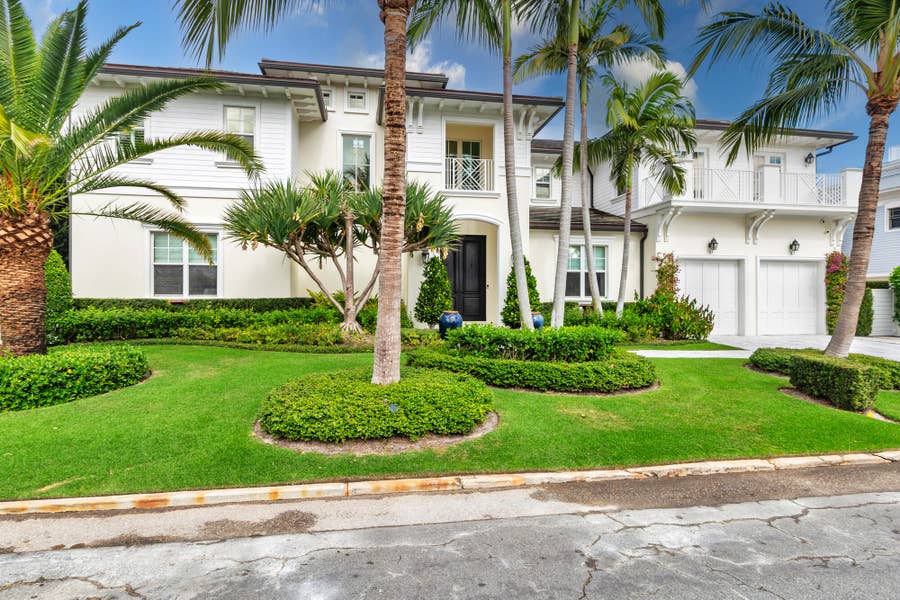 Property photo for 129 Santa Lucia Drive, West Palm Beach, FL