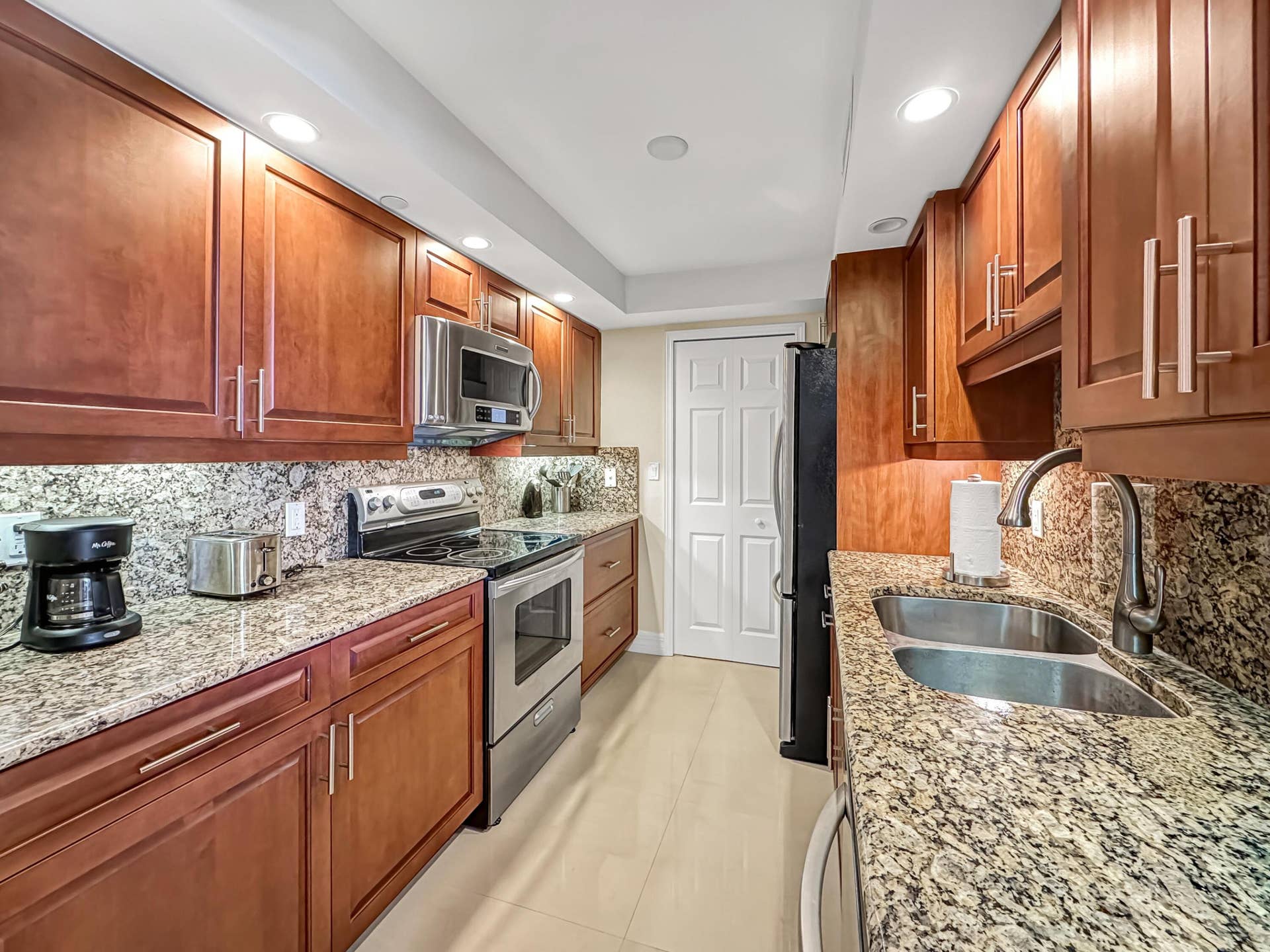 3000 N Ocean Drive, #36 G, Singer Island, Singer Island, FL 33404
