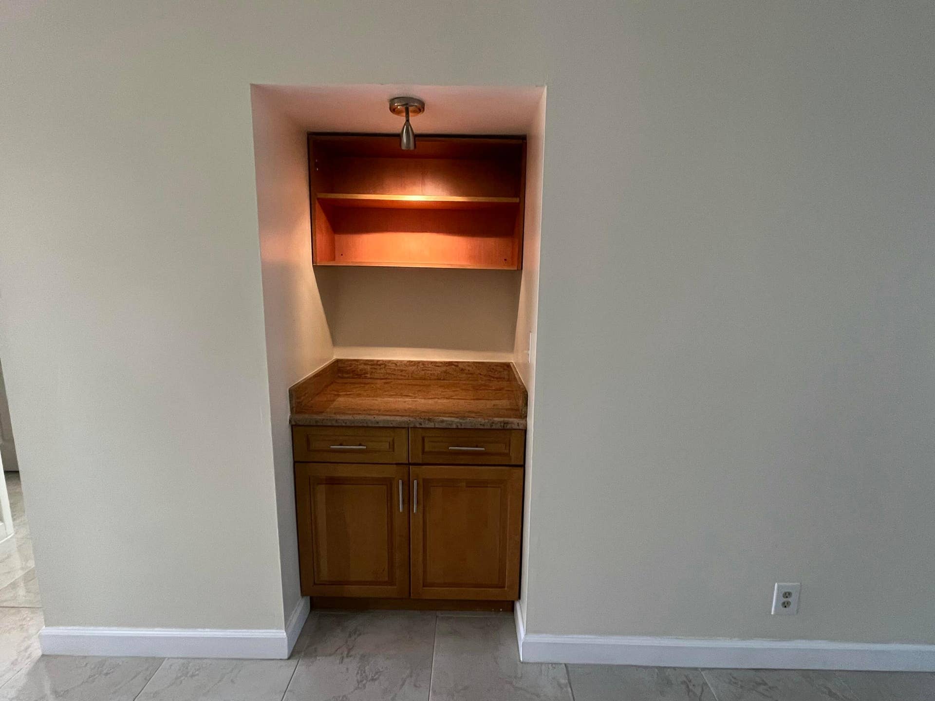 9300 SW 8th Street, #301, Boca Raton, FL 33428 9300 SW 8th Street, #301, Boca Raton, FL 33428