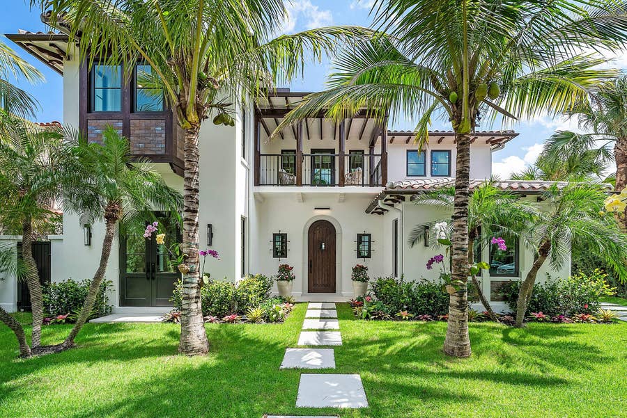 Property photo for 230 Pershing Way, West Palm Beach, FL