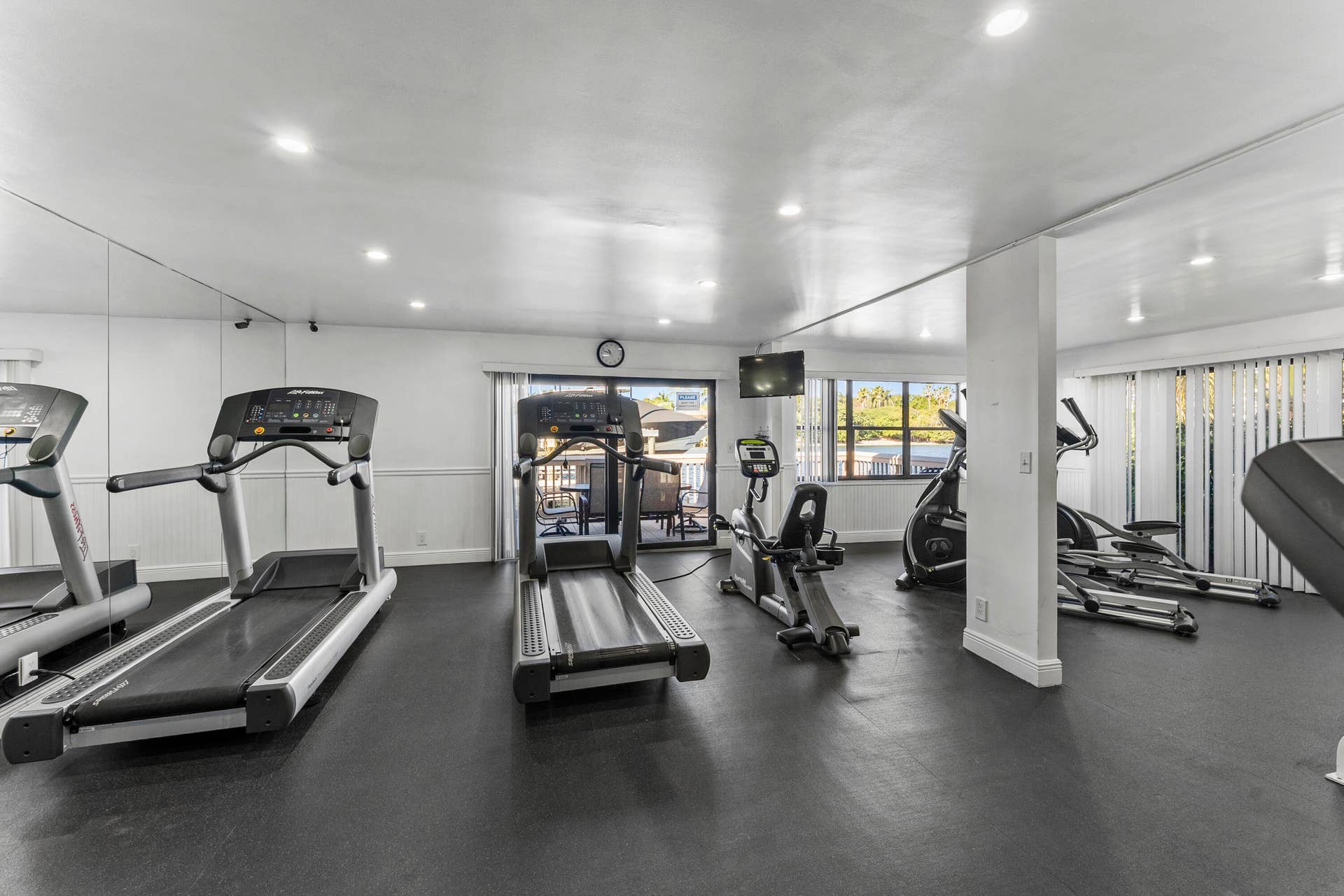 1167 Hillsboro Mile, #709, Hillsboro Beach, FL 33062