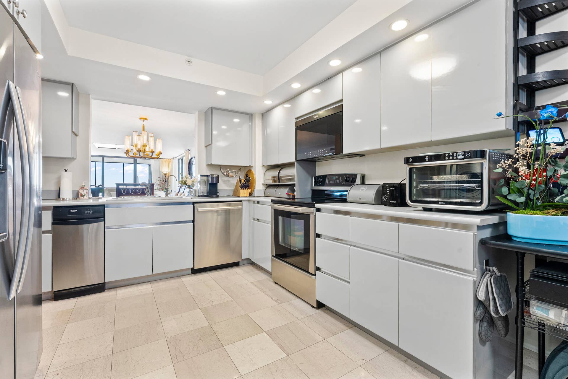 1167 Hillsboro Mile, #709, Hillsboro Beach, FL 33062