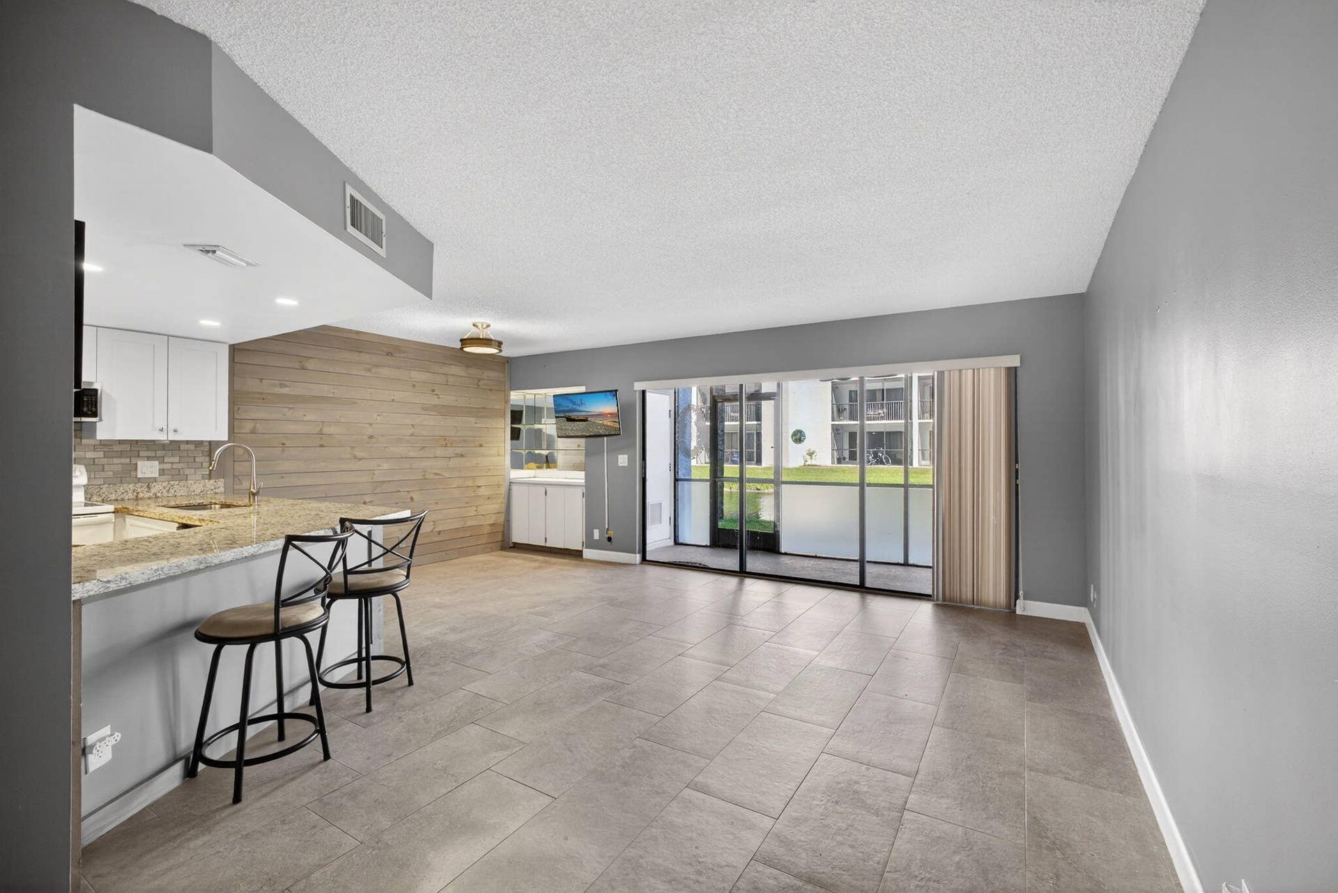 1605 S Us Highway 1, #D105, Jupiter, FL 33477 1605 S Us Highway 1, #D105, Jupiter, FL 33477