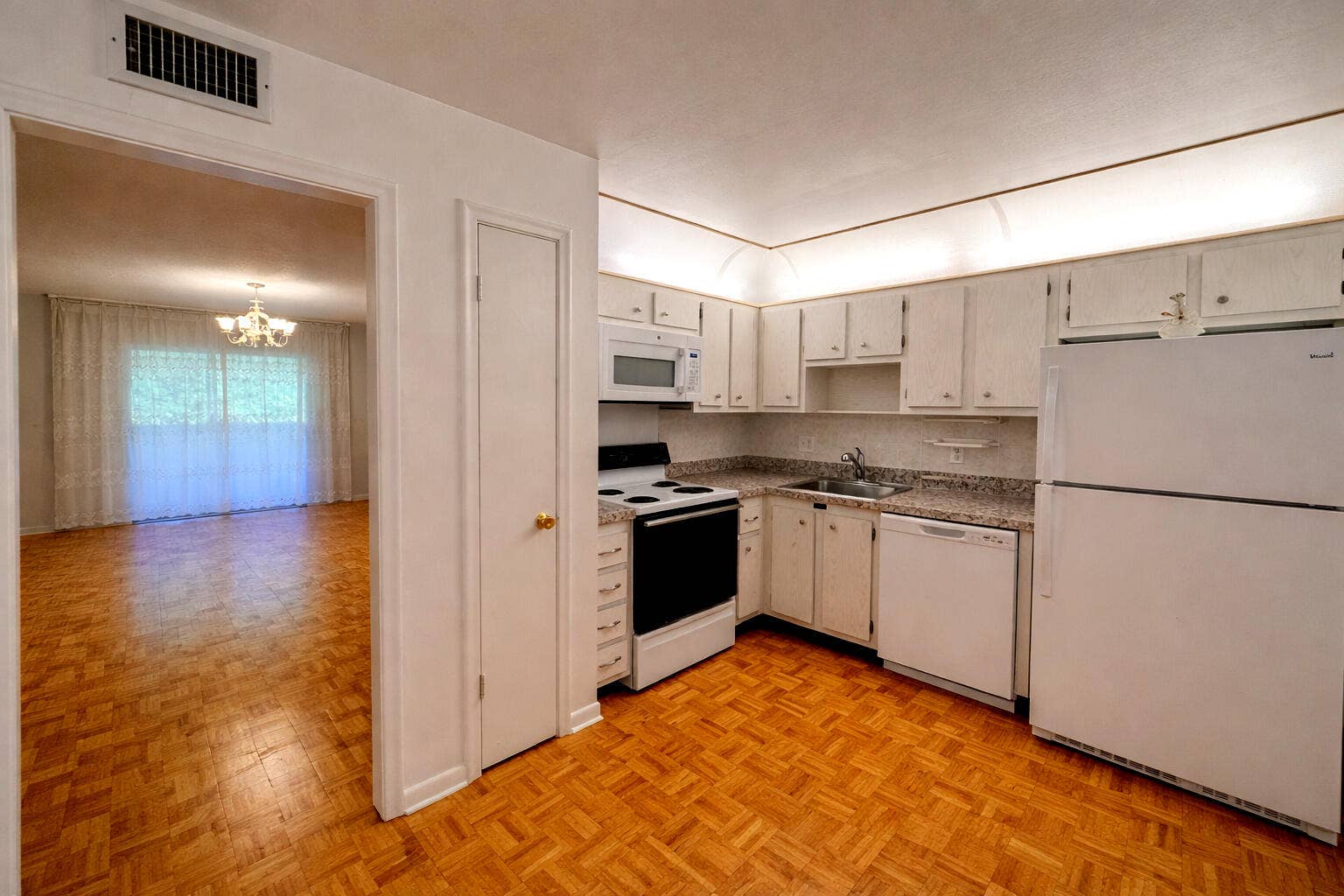 22615 SW 66th Avenue, #415, Boca Raton, Boca Raton, FL 33428 Kitchen- (1)