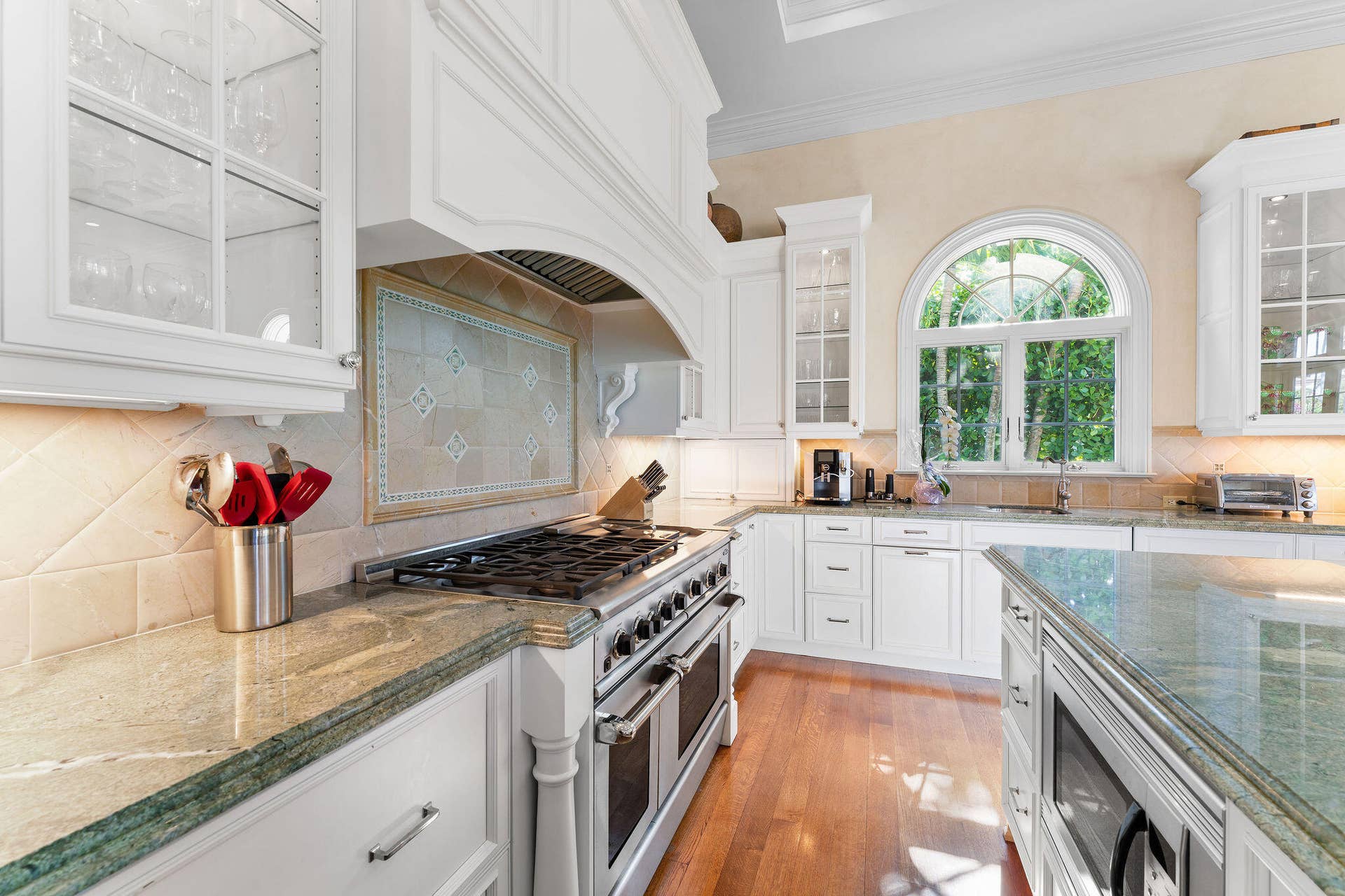 1155 Lake House Drive, North Palm Beach, FL 33408 1155lakehouse-26