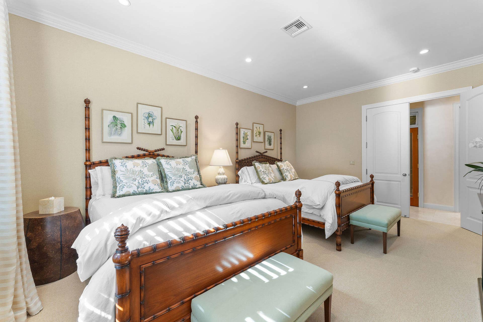 1155 Lake House Drive, North Palm Beach, FL 33408 1155lakehouse-21