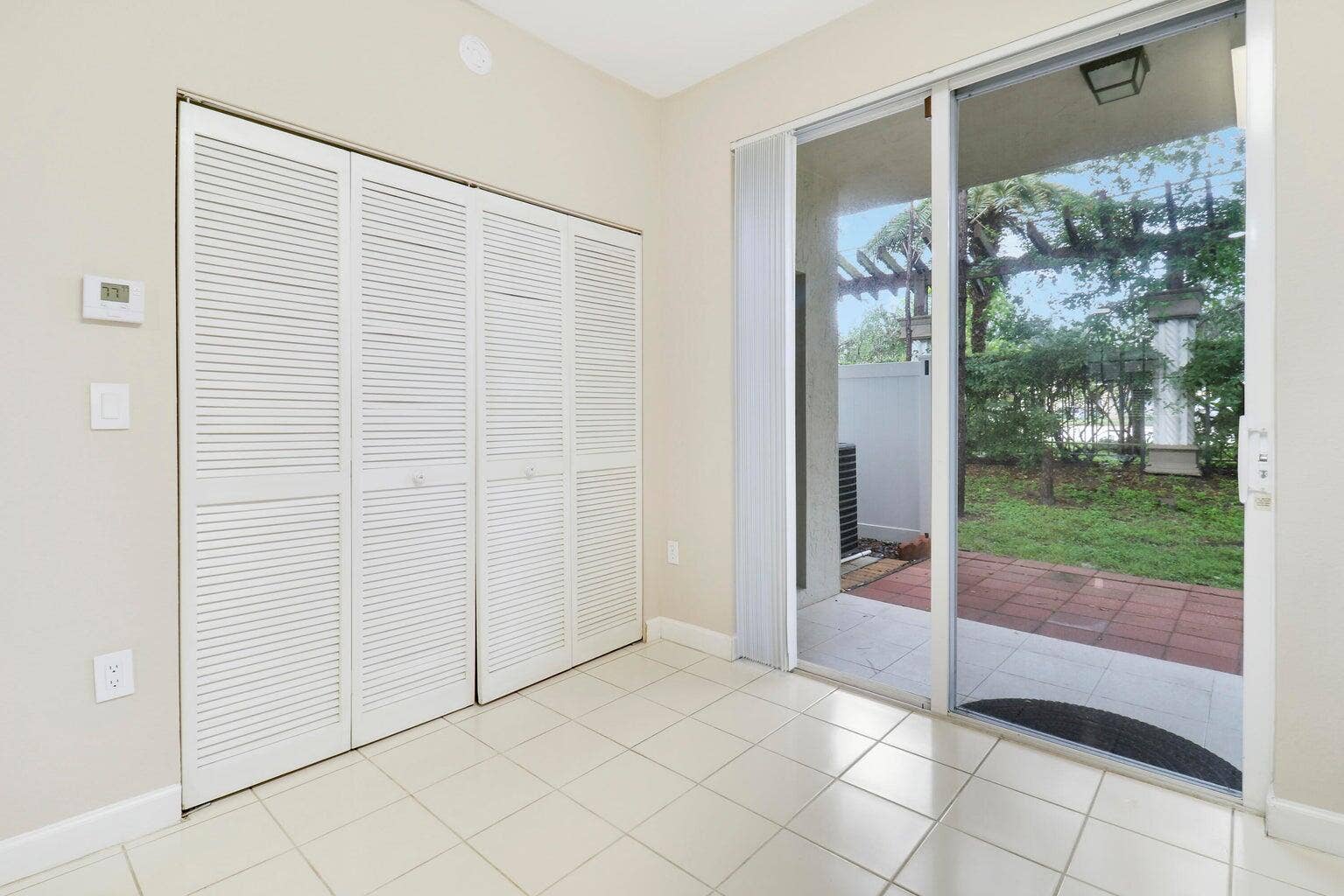 4170 Napoli Lake Drive, Riviera Beach, Riviera Beach, FL 33410 Family Room