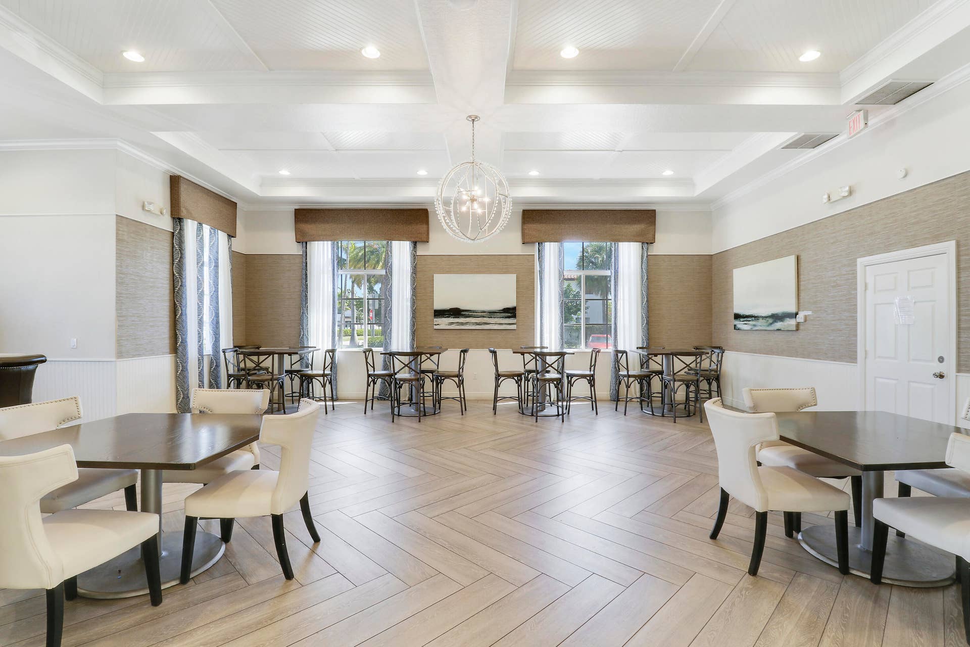 4170 Napoli Lake Drive, Riviera Beach, Riviera Beach, FL 33410 Lobby