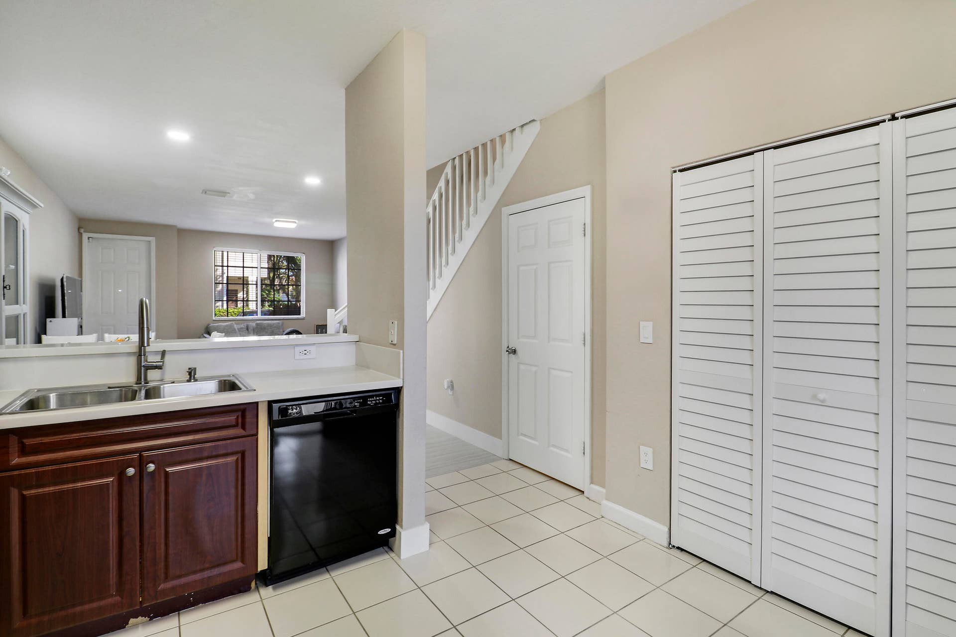 4170 Napoli Lake Drive, Riviera Beach, Riviera Beach, FL 33410 Kitchen