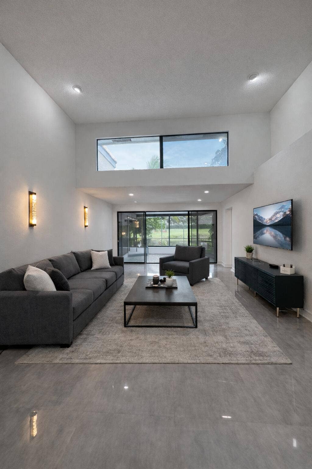 10106 Spyglass Way, Boca Raton, FL 33498 virtual stage