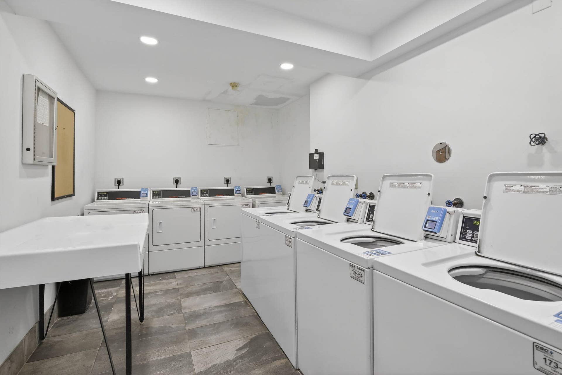 2424 SE 17th Street, #208b, Fort Lauderdale, FL 33316 24-web-or-mls-_A7A7763