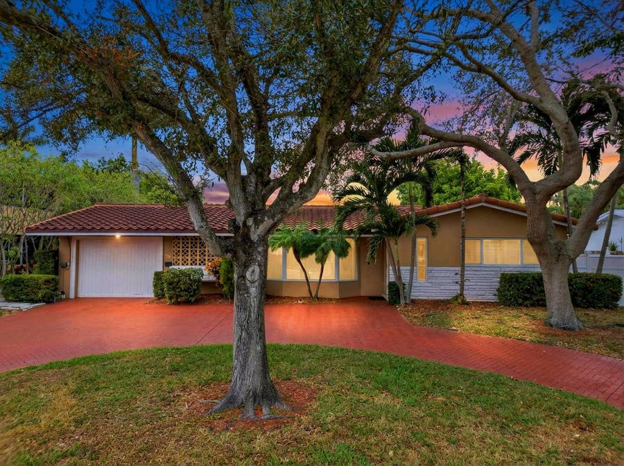 Property photo for 1921 NE 28th Court, Lighthouse Point, FL