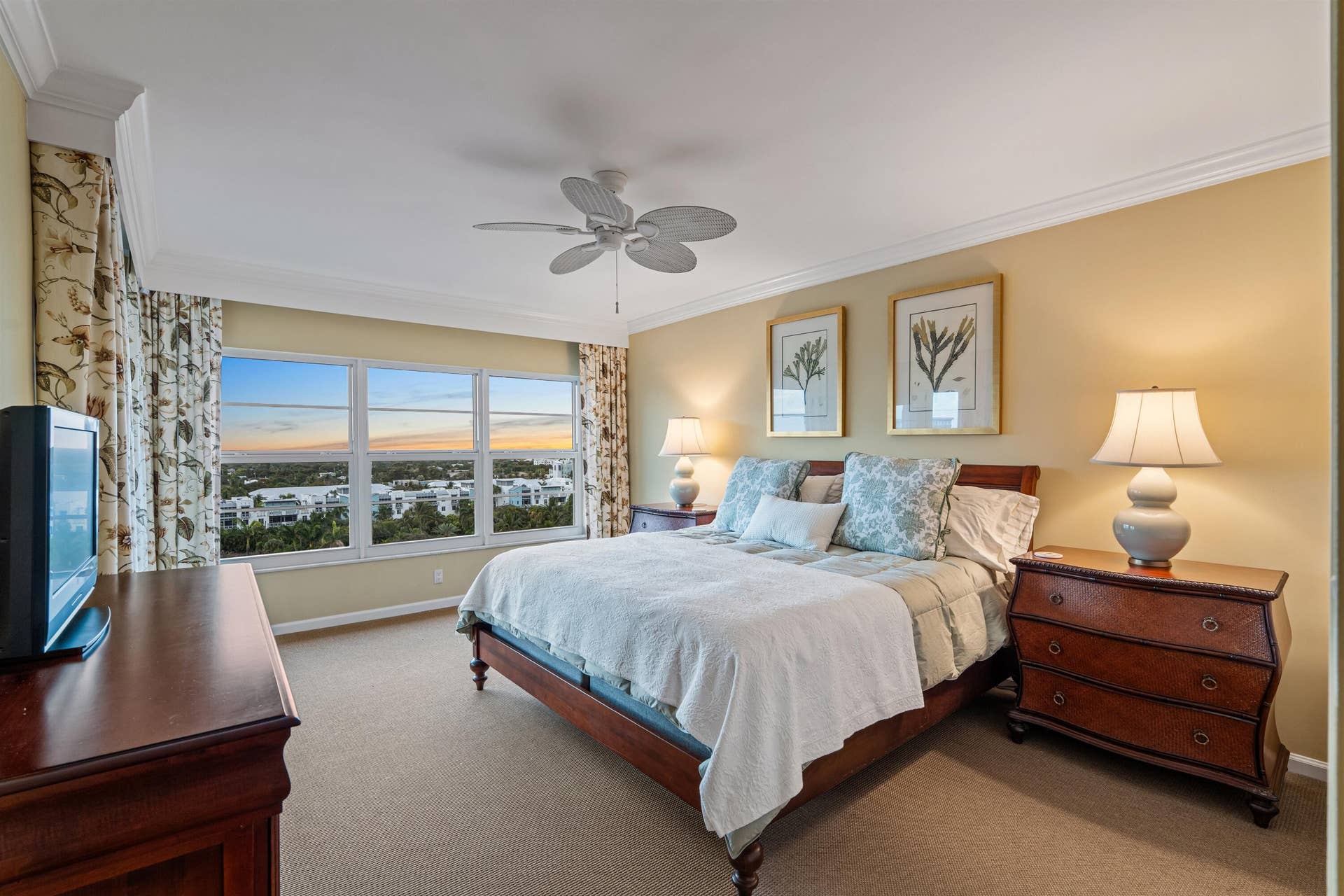 PRIMARY_BEDROOM_2_DT