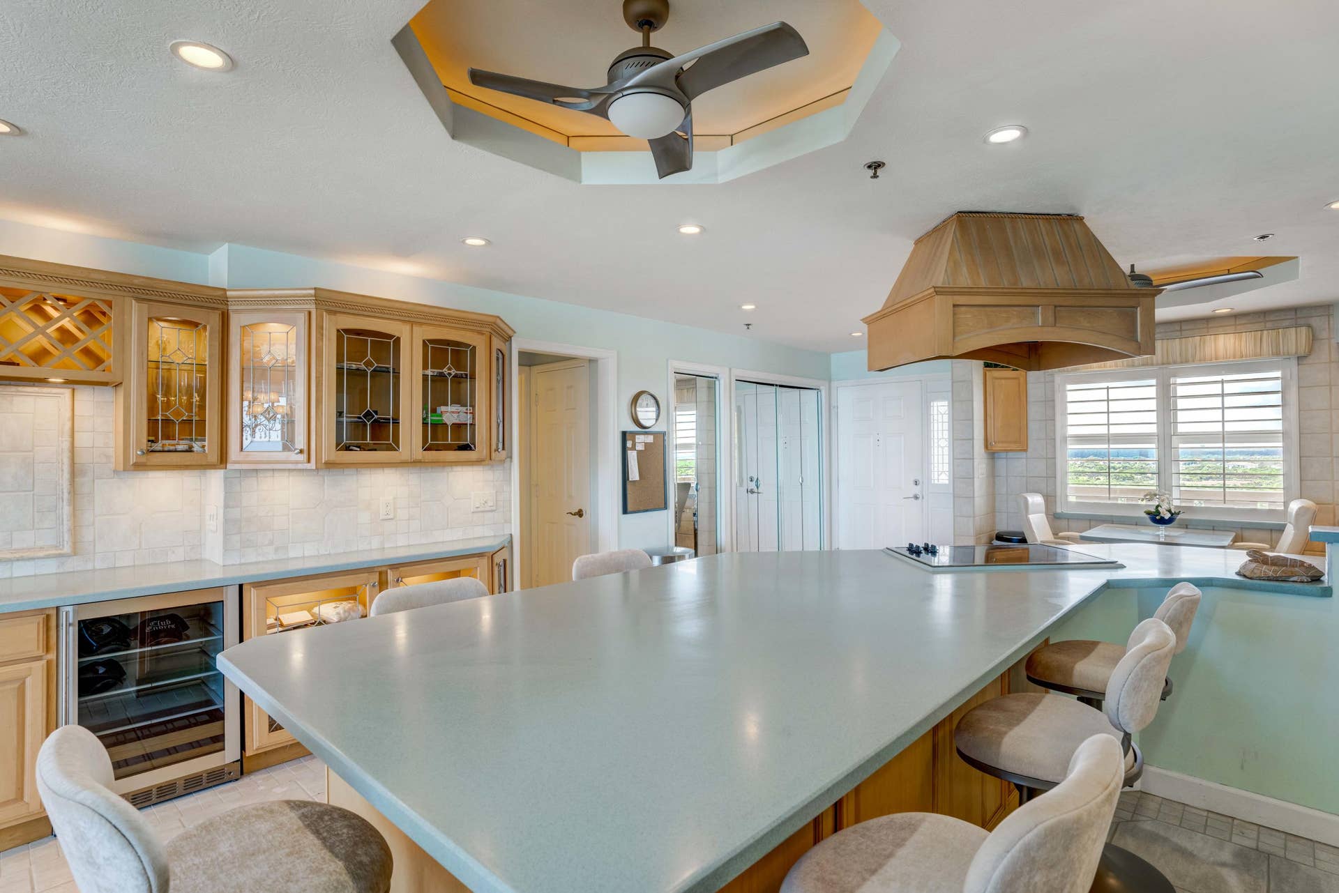 840 Ocean Drive, #Ph-c, Juno Beach, Juno Beach, FL 33408 08__mlp0831_2_3_4_5