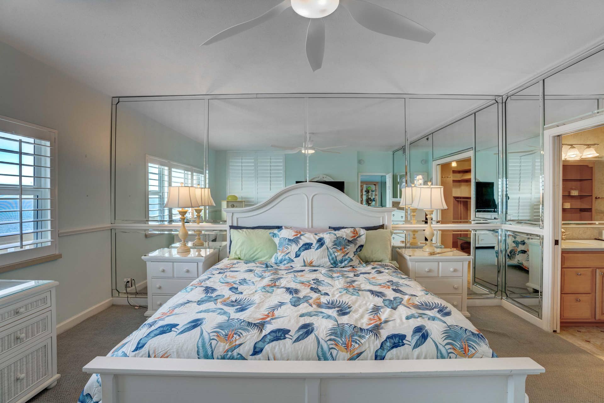 840 Ocean Drive, #Ph-c, Juno Beach, Juno Beach, FL 33408 17__mlp0711_2_3_4_5-edit