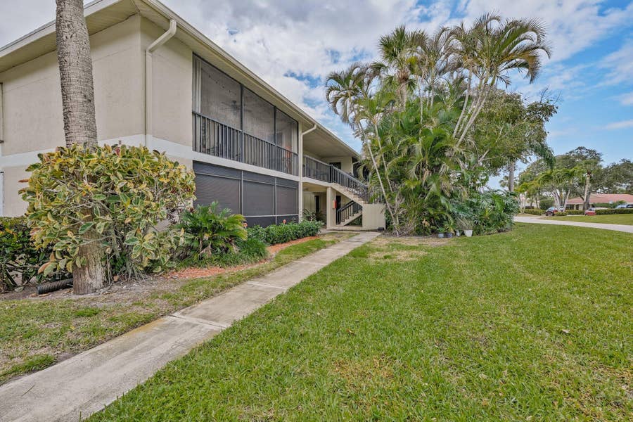 Property photo for 6544 Chasewood Drive, #H, Jupiter, FL