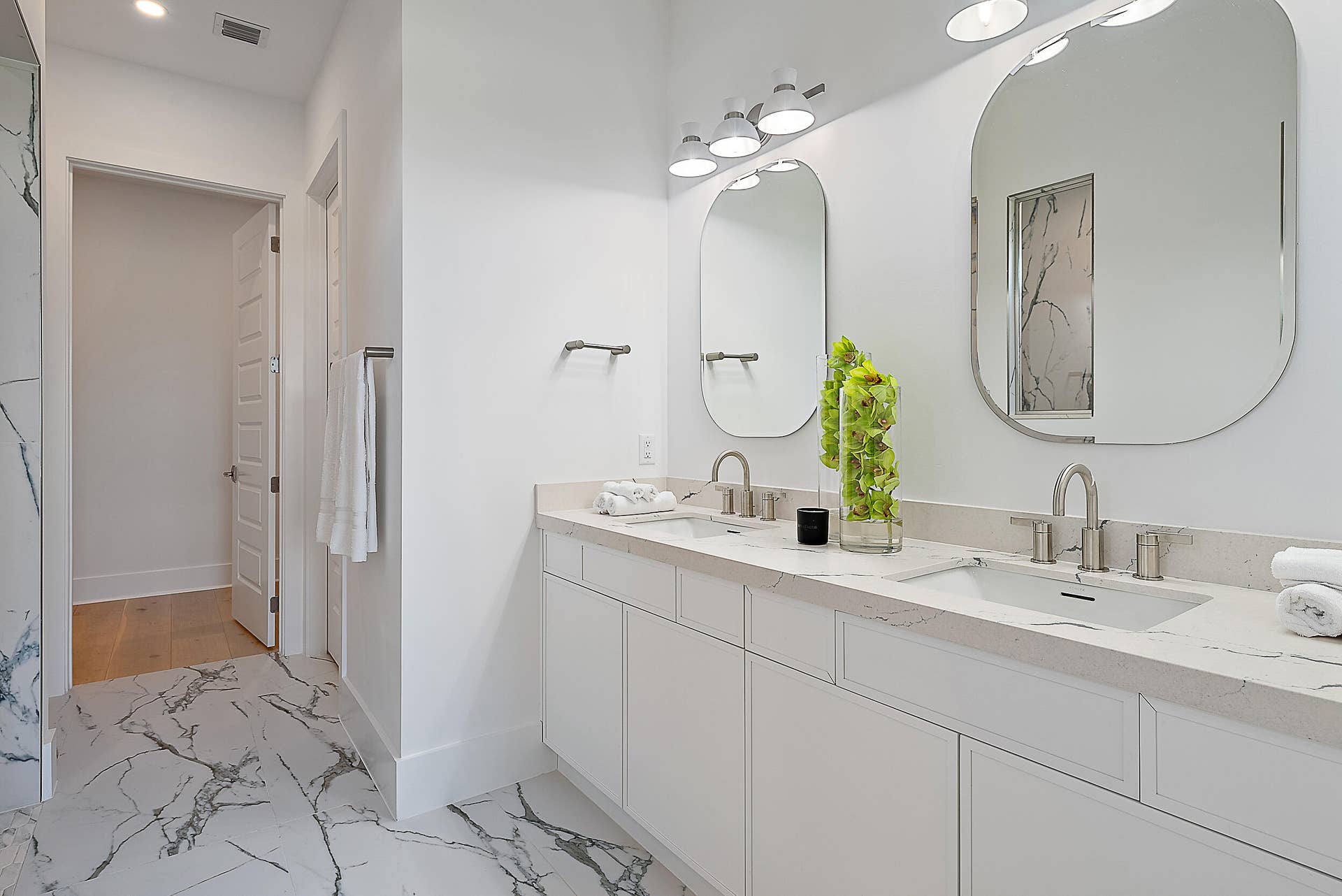 19505 SE Turnbridge Drive, Jupiter, FL 33458 19505 SE Turnbridge Drive, Jupiter, FL 33458