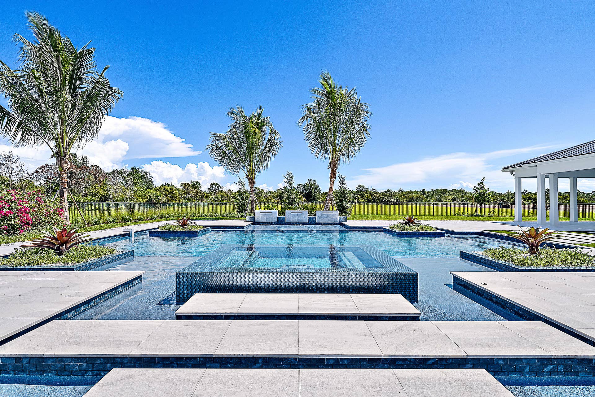 19505 SE Turnbridge Drive, Jupiter, FL 33458 19505 SE Turnbridge Drive, Jupiter, FL 33458