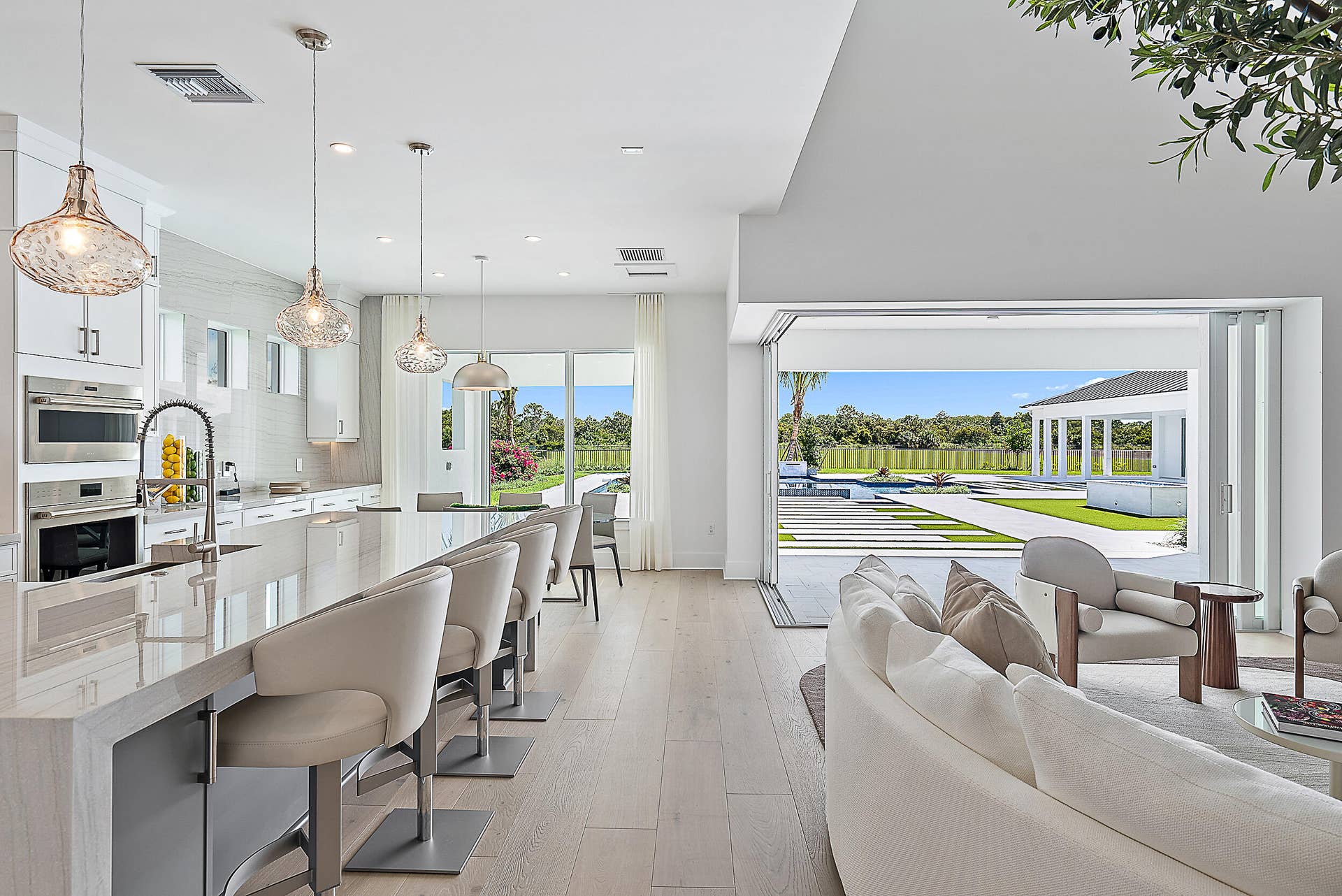 19505 SE Turnbridge Drive, Jupiter, FL 33458 19505 SE Turnbridge Drive, Jupiter, FL 33458