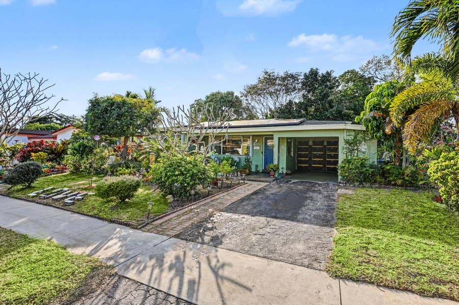 Property photo for 2400 Desoto Drive, Miramar, FL