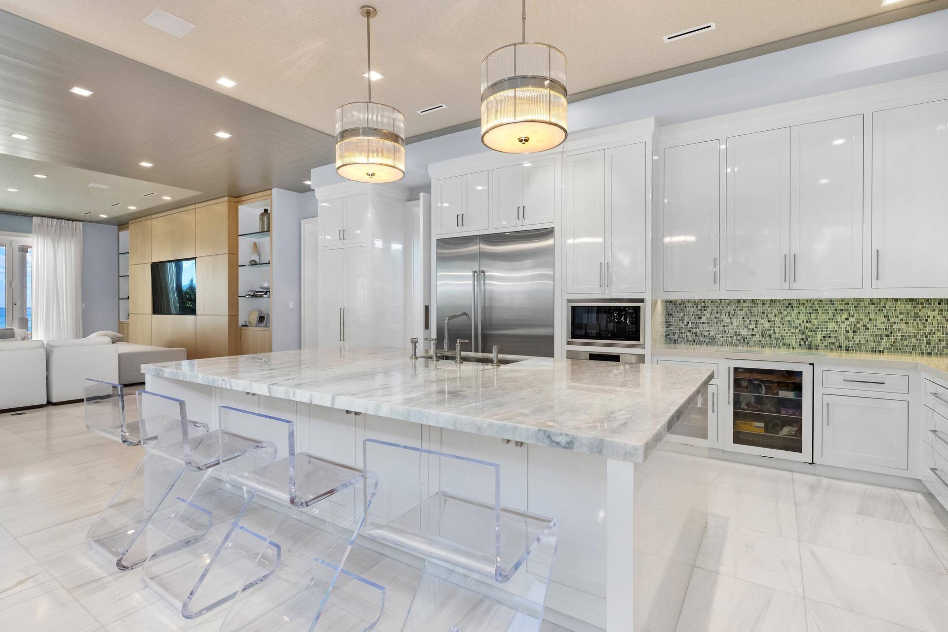 900 S Ocean Boulevard, Manalapan, FL 33462 Kitchen 3
