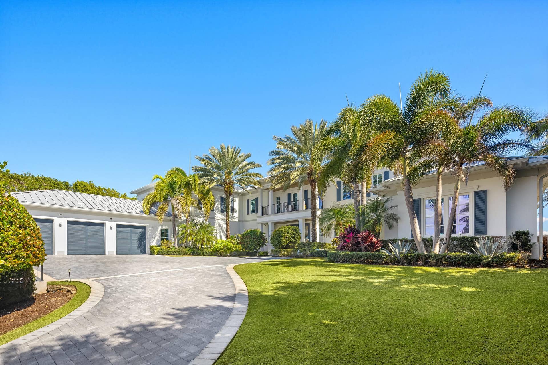 900 S Ocean Boulevard, Manalapan, FL 33462 Exterior